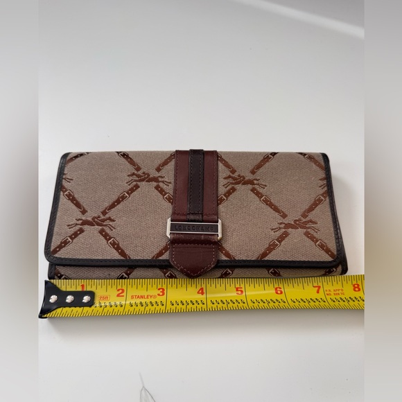 Longchamp Logo Canvas Wallet - Picture 7 of 9